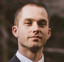 Thomas Whitfield, analista de trading especializado en mercado cripto, retrato